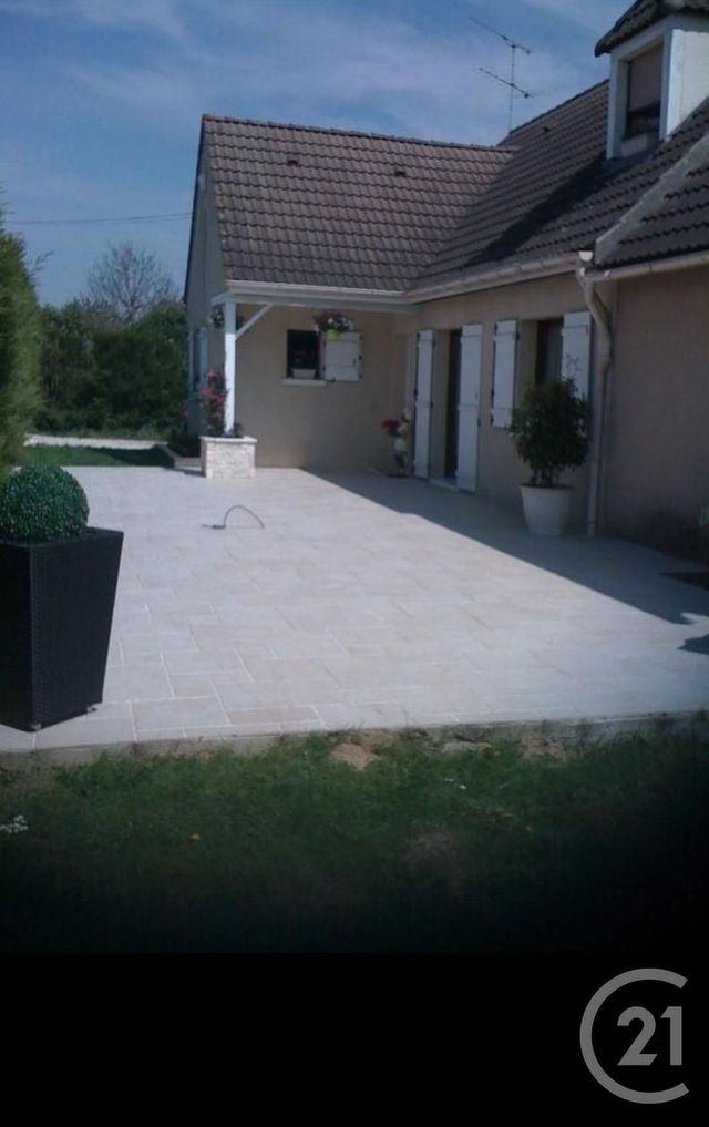 Afficher la photo en grand maison à vendre - 6 pièces - 164.09 m2 - CRECY LA CHAPELLE - 77 - ILE-DE-FRANCE - Century 21 A.S.M.
