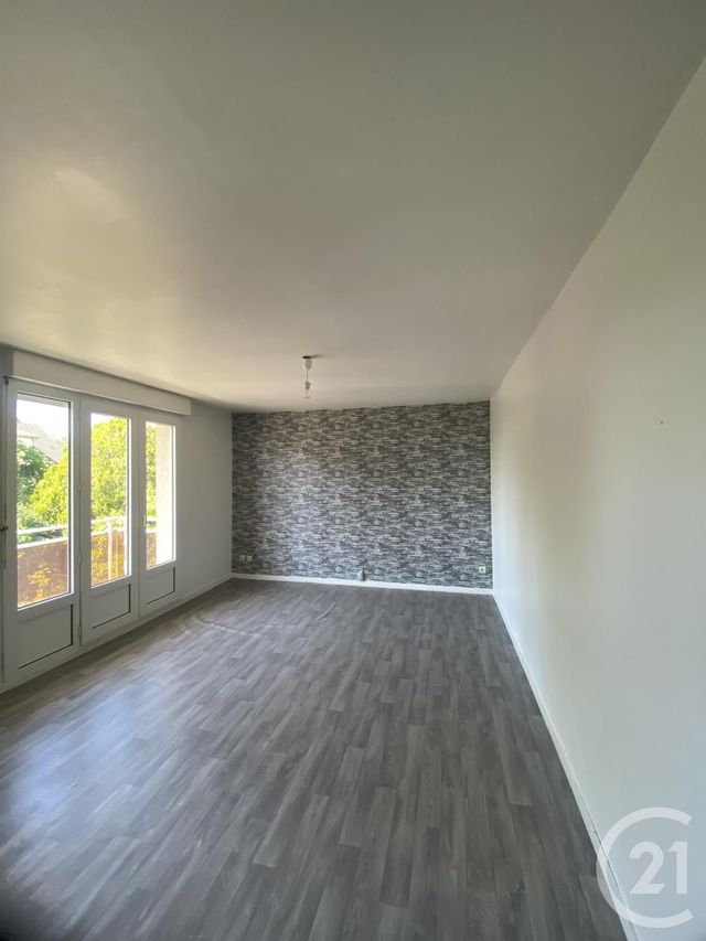 Studio à louer BOULEURS