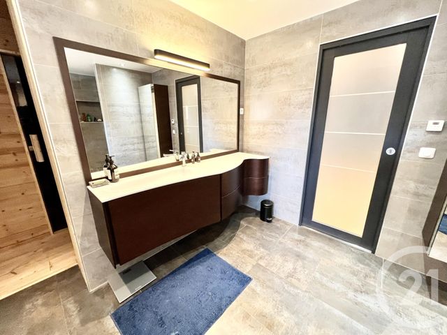 maison à vendre - 12 pièces - 327.0 m2 - ST DENIS LES REBAIS - 77 - ILE-DE-FRANCE - Century 21 A.S.M.