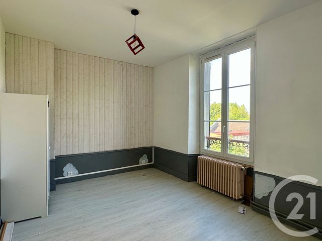 Afficher la photo en grand maison à vendre - 5 pièces - 155.08 m2 - COULOMMIERS - 77 - ILE-DE-FRANCE - Century 21 A.S.M.