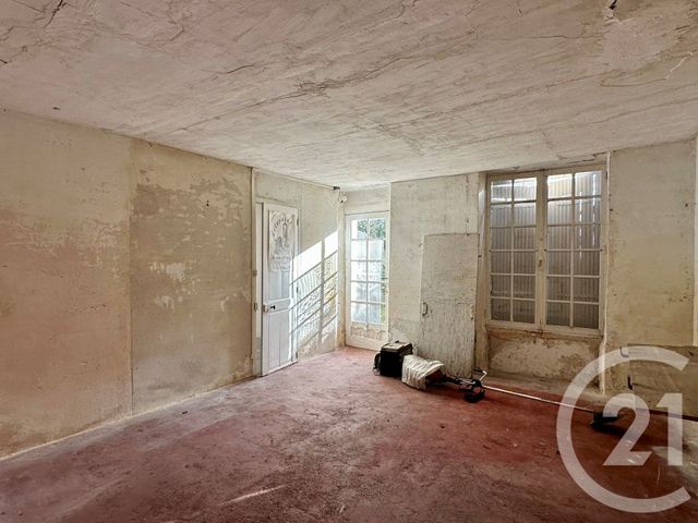 maison à vendre - 7 pièces - 140.88 m2 - CRECY LA CHAPELLE - 77 - ILE-DE-FRANCE - Century 21 A.S.M.