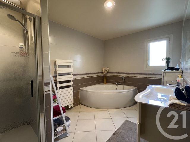 maison à vendre - 4 pièces - 123.28 m2 - AMILLIS - 77 - ILE-DE-FRANCE - Century 21 A.S.M.