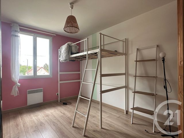 maison à vendre - 5 pièces - 100.0 m2 - CRECY LA CHAPELLE - 77 - ILE-DE-FRANCE - Century 21 A.S.M.