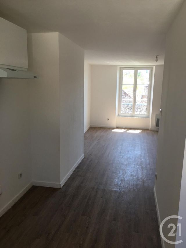 Appartement F2 à louer - 2 pièces - 49.18 m2 - POMMEUSE - 77 - ILE-DE-FRANCE - Century 21 A.S.M.