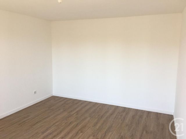 Appartement F2 à louer - 2 pièces - 49.18 m2 - POMMEUSE - 77 - ILE-DE-FRANCE - Century 21 A.S.M.