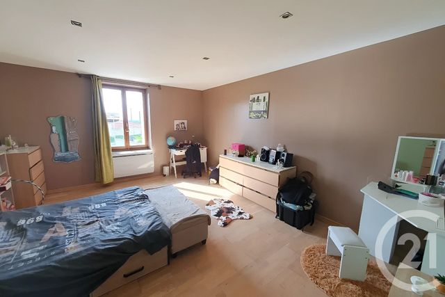 Afficher la photo en grand maison à vendre - 7 pièces - 248.99 m2 - CRECY LA CHAPELLE - 77 - ILE-DE-FRANCE - Century 21 A.S.M.