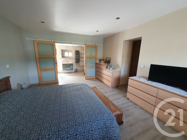 Afficher la photo en grand maison à vendre - 7 pièces - 248.99 m2 - CRECY LA CHAPELLE - 77 - ILE-DE-FRANCE - Century 21 A.S.M.