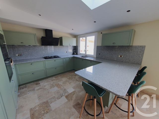 Afficher la photo en grand maison à vendre - 7 pièces - 248.99 m2 - CRECY LA CHAPELLE - 77 - ILE-DE-FRANCE - Century 21 A.S.M.