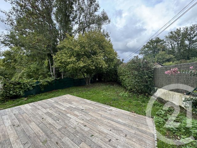 Afficher la photo en grand Appartement F4 à louer - 4 pièces - 93.19 m2 - GUERARD - 77 - ILE-DE-FRANCE - Century 21 A.S.M.