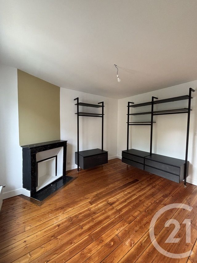 Afficher la photo en grand Appartement F4 à louer - 4 pièces - 93.19 m2 - GUERARD - 77 - ILE-DE-FRANCE - Century 21 A.S.M.