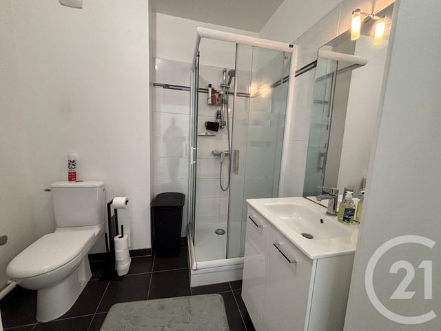 Afficher la photo en grand Appartement F2 à louer - 2 pièces - 45.55 m2 - NEUFMOUTIERS EN BRIE - 77 - ILE-DE-FRANCE - Century 21 A.S.M.