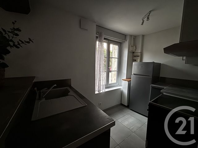 Appartement F2 à louer - 2 pièces - 43.82 m2 - CRECY LA CHAPELLE - 77 - ILE-DE-FRANCE - Century 21 A.S.M.