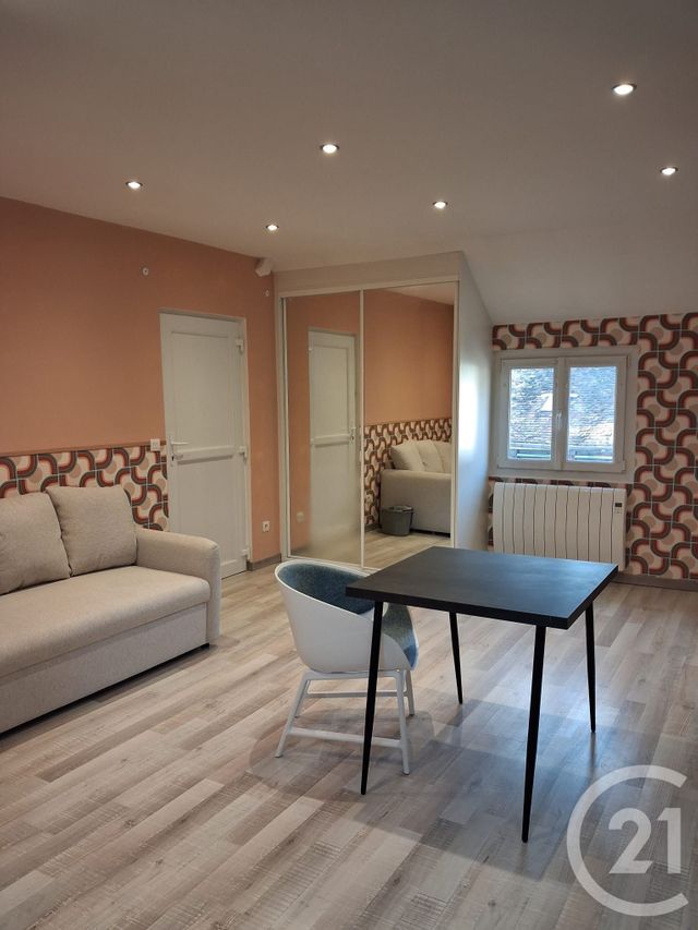 Appartement F1 à louer - 1 pièce - 39.41 m2 - ROZAY EN BRIE - 77 - ILE-DE-FRANCE - Century 21 A.S.M.