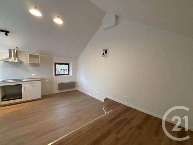 Appartement F1 à louer - 1 pièce - 23.32 m2 - GUERARD - 77 - ILE-DE-FRANCE - Century 21 A.S.M.