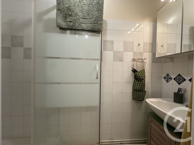 Appartement Studio à vendre - 1 pièce - 29.86 m2 - CRECY LA CHAPELLE - 77 - ILE-DE-FRANCE - Century 21 A.S.M.