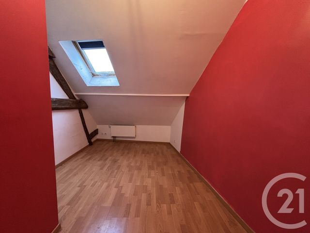 Appartement F3 à louer - 3 pièces - 67.71 m2 - CRECY LA CHAPELLE - 77 - ILE-DE-FRANCE - Century 21 A.S.M.