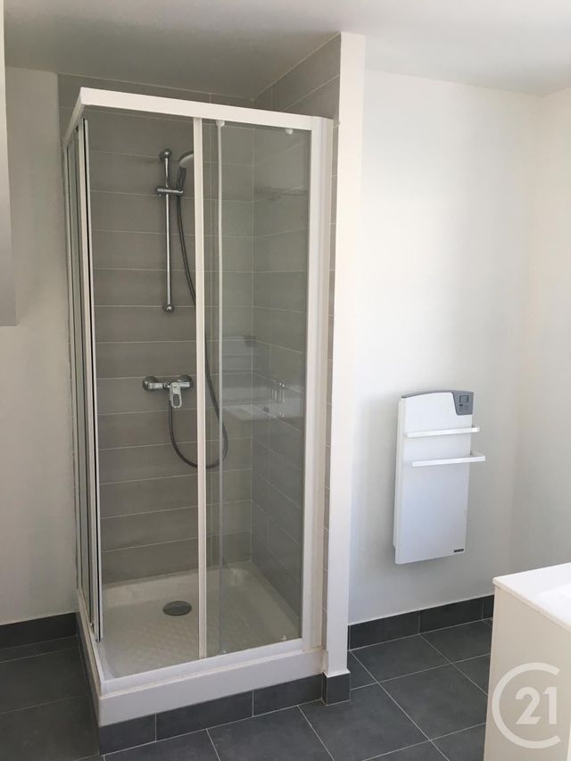 Appartement F2 à louer - 2 pièces - 49.87 m2 - POMMEUSE - 77 - ILE-DE-FRANCE - Century 21 A.S.M.