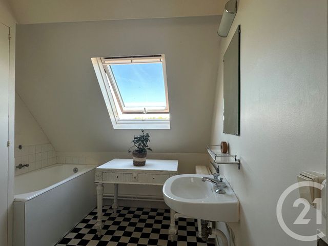 maison à vendre - 10 pièces - 220.35 m2 - VILLIERS SUR MORIN - 77 - ILE-DE-FRANCE - Century 21 A.S.M.