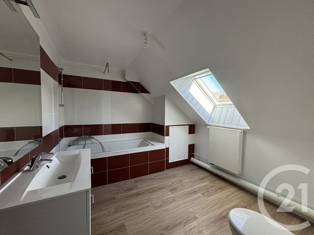 maison à louer - 5 pièces - 119.49 m2 - REUIL EN BRIE - 77 - ILE-DE-FRANCE - Century 21 A.S.M.