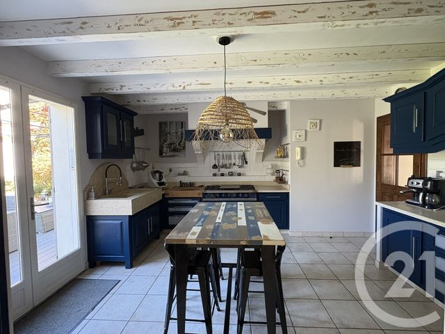 maison à vendre - 6 pièces - 205.0 m2 - MAISONCELLES EN BRIE - 77 - ILE-DE-FRANCE - Century 21 A.S.M.