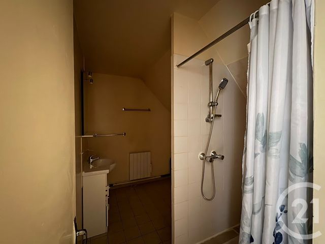 Appartement F1 à vendre - 1 pièce - 36.32 m2 - MONTRY - 77 - ILE-DE-FRANCE - Century 21 A.S.M.