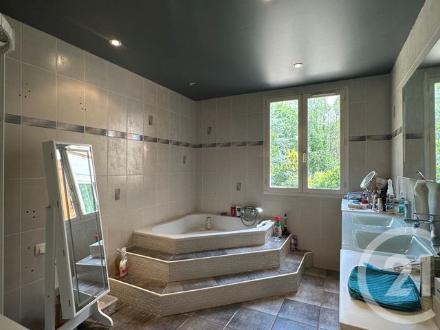 maison à vendre - 5 pièces - 159.39 m2 - GUERARD - 77 - ILE-DE-FRANCE - Century 21 A.S.M.