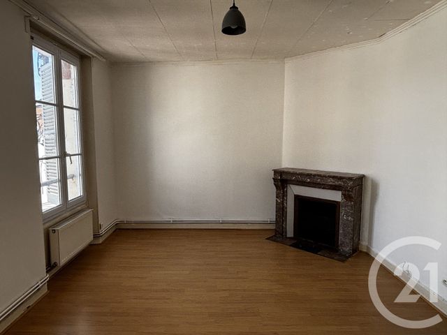 Appartement F3 à louer - 3 pièces - 70.13 m2 - COULOMMIERS - 77 - ILE-DE-FRANCE - Century 21 A.S.M.