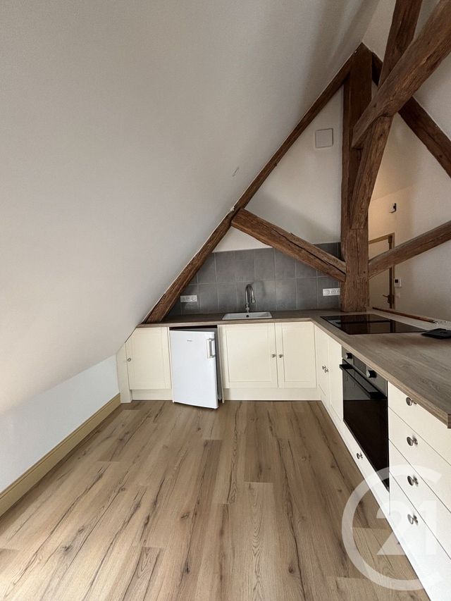 Appartement F2 à louer - 2 pièces - 54.61 m2 - COULOMMIERS - 77 - ILE-DE-FRANCE - Century 21 A.S.M.