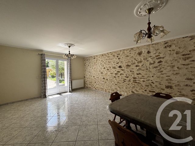 maison à louer - 4 pièces - 105.1 m2 - FAREMOUTIERS - 77 - ILE-DE-FRANCE - Century 21 A.S.M.