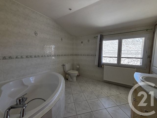maison à louer - 4 pièces - 105.1 m2 - FAREMOUTIERS - 77 - ILE-DE-FRANCE - Century 21 A.S.M.
