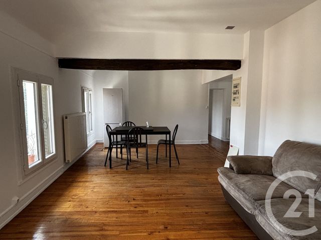 Appartement F4 à louer - 4 pièces - 65.12 m2 - CRECY LA CHAPELLE - 77 - ILE-DE-FRANCE - Century 21 A.S.M.