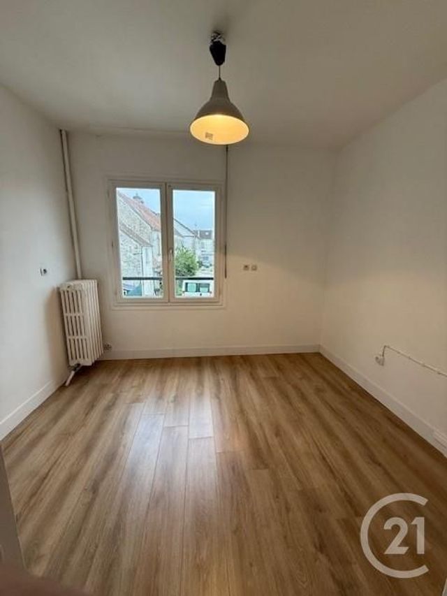 maison à louer - 4 pièces - 79.56 m2 - FAREMOUTIERS - 77 - ILE-DE-FRANCE - Century 21 A.S.M.