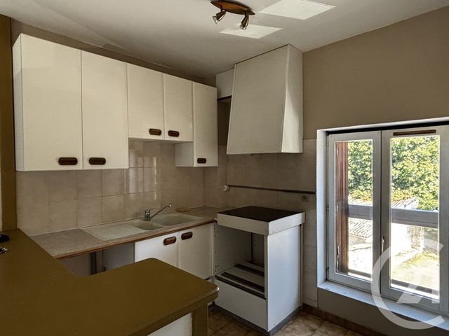 Appartement F2 à louer - 2 pièces - 35.76 m2 - POMMEUSE - 77 - ILE-DE-FRANCE - Century 21 A.S.M.
