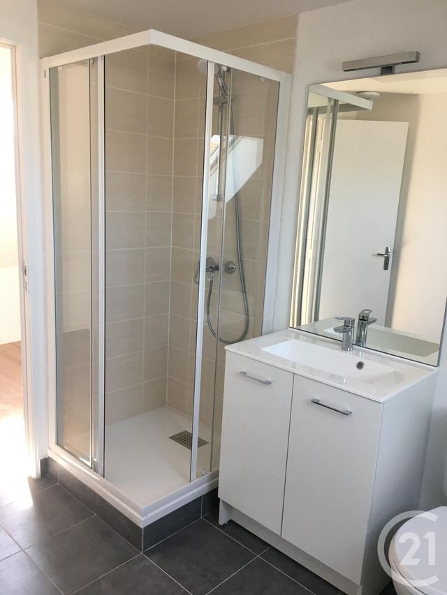 Appartement Studio à louer - 1 pièce - 23.22 m2 - POMMEUSE - 77 - ILE-DE-FRANCE - Century 21 A.S.M.