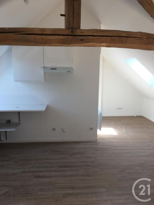 Appartement Studio à louer - 1 pièce - 23.22 m2 - POMMEUSE - 77 - ILE-DE-FRANCE - Century 21 A.S.M.