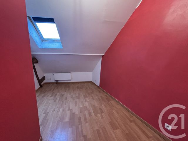 Appartement F3 à louer - 3 pièces - 67.71 m2 - CRECY LA CHAPELLE - 77 - ILE-DE-FRANCE - Century 21 A.S.M.